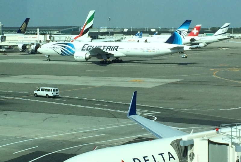 planes at jfk