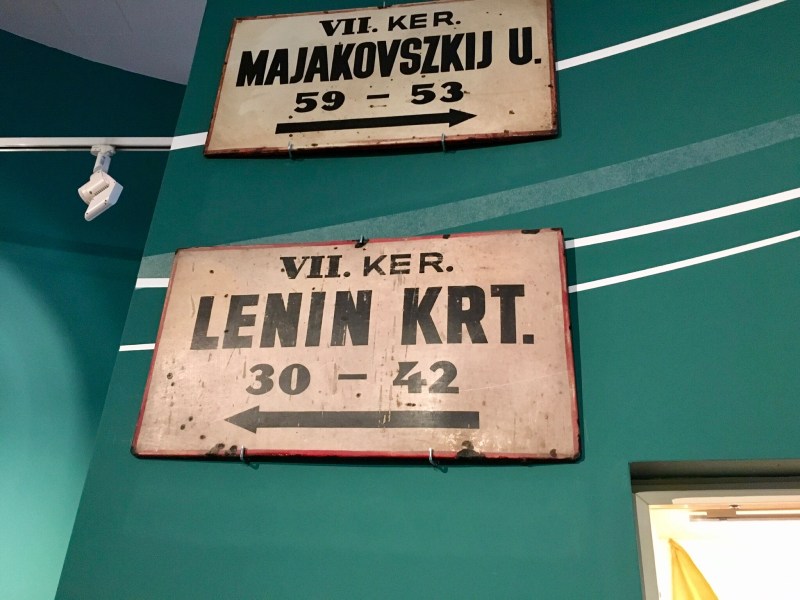 Lenin court